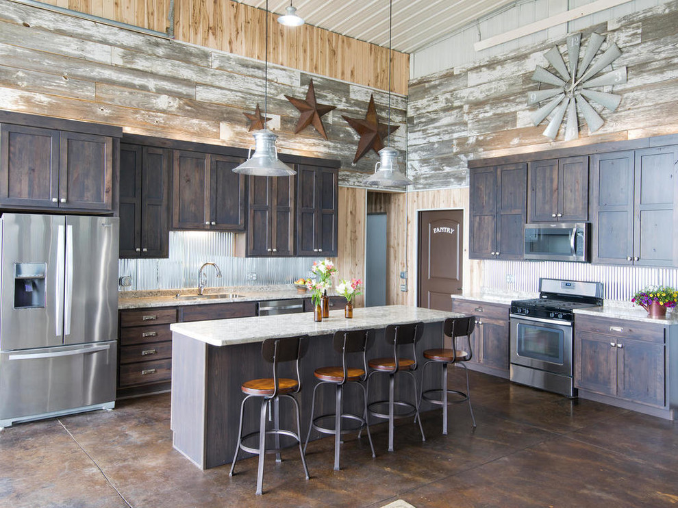 Mountain style kitchen photo in Minneapolis