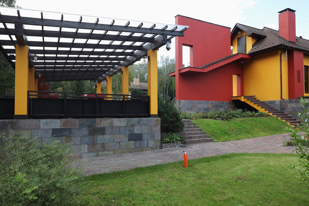 A country home near Moscow for a large family and guests