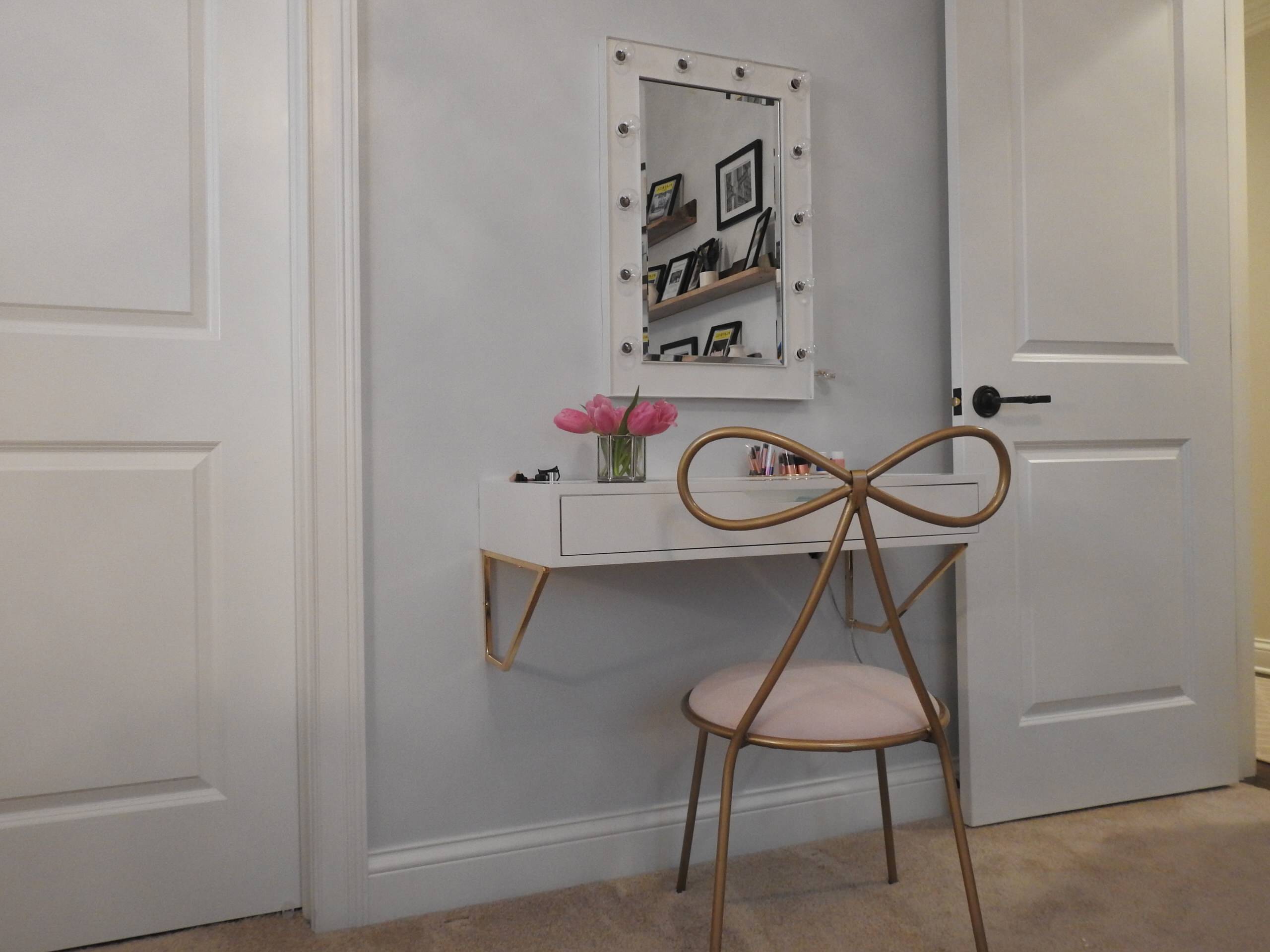 Inviting Transitionally Designed Home