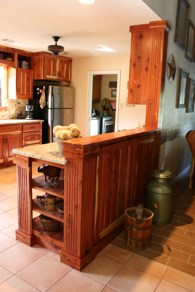 Kitchen - rustic kitchen idea in Austin