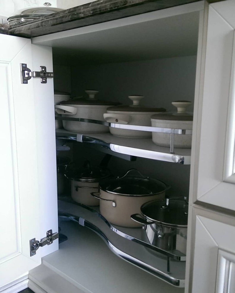 Кухня (массив ясеня)