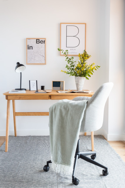 Vivienda en Colmenar Viejo scandinavian-home-office-and-library