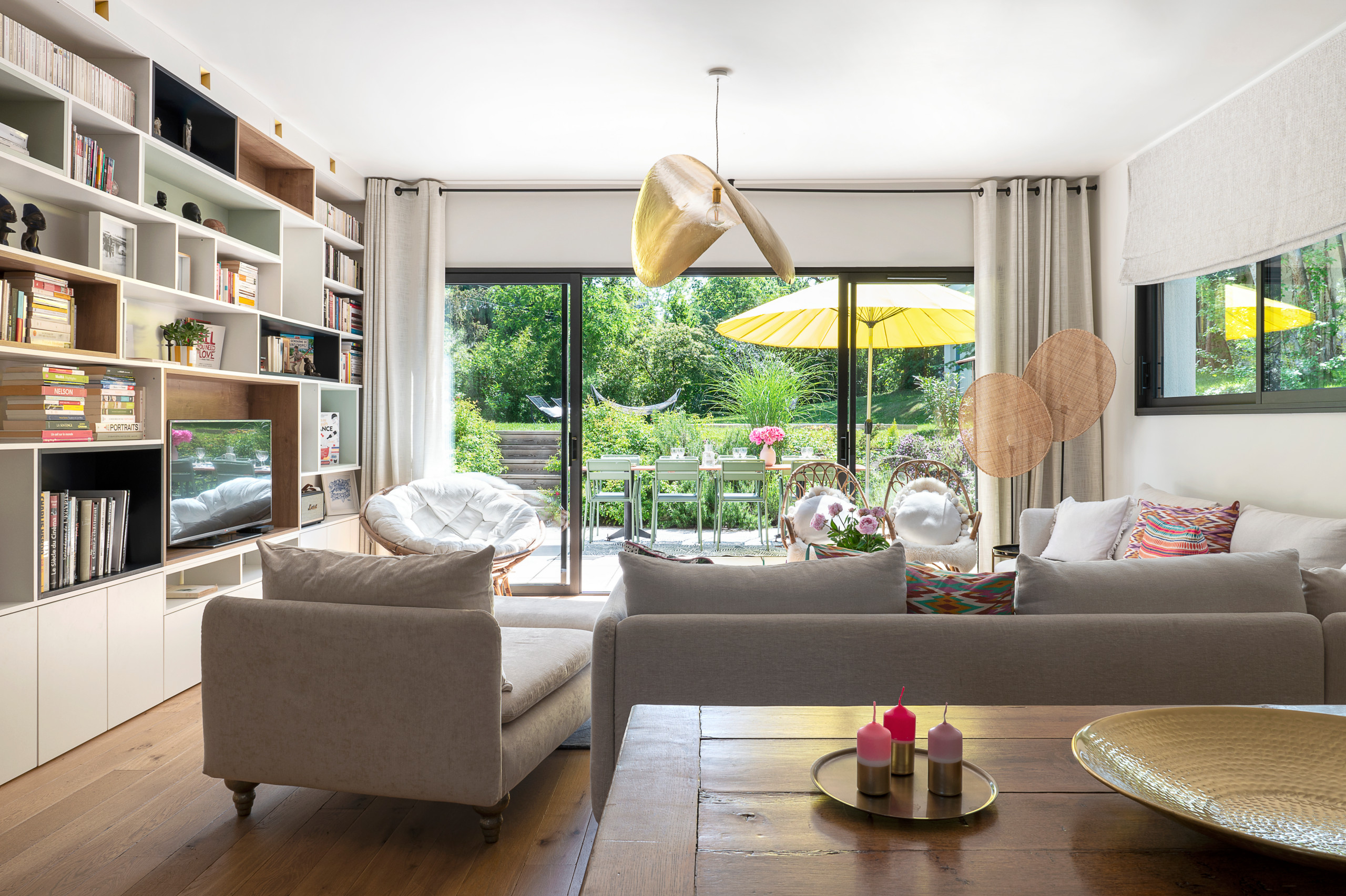 UNE MAISON DANS LA NATURE