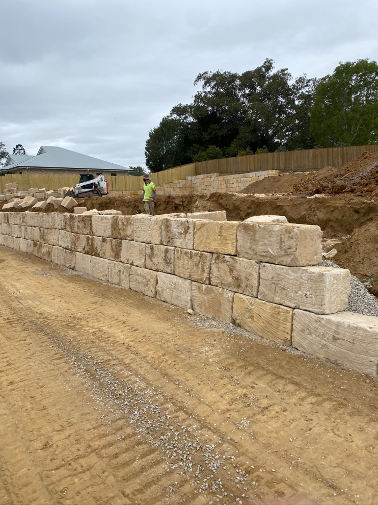 Rock Walls By Listonia