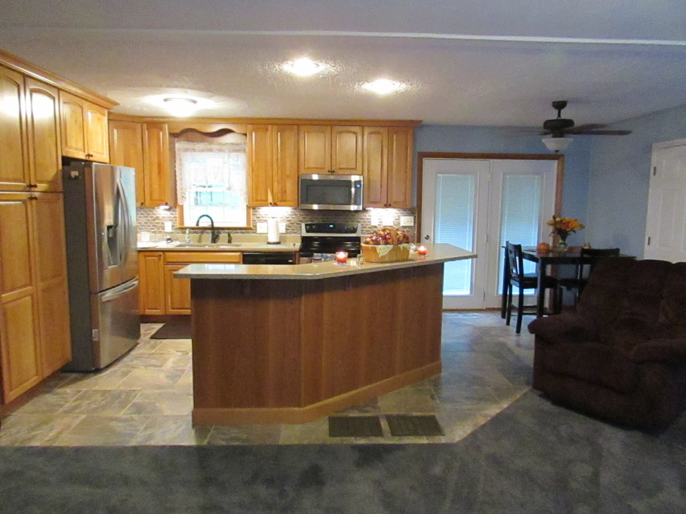 Kitchen - transitional kitchen idea