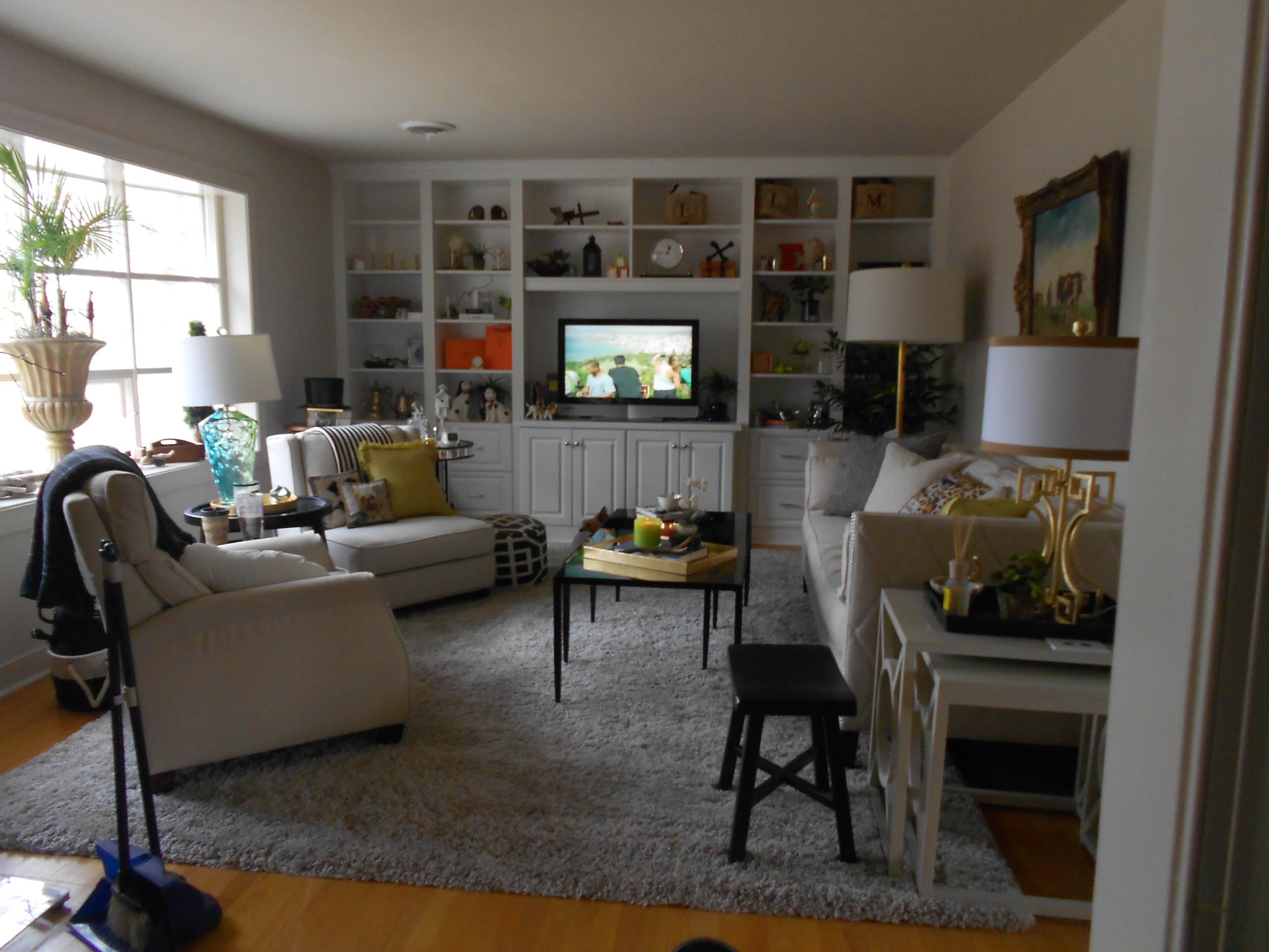 Bookcase with Flutes