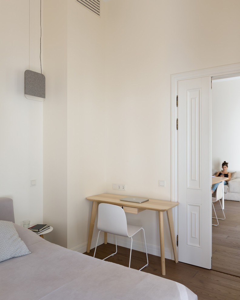 RS • Светлая спальня