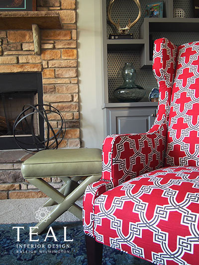 Home design - transitional home design idea in Raleigh
