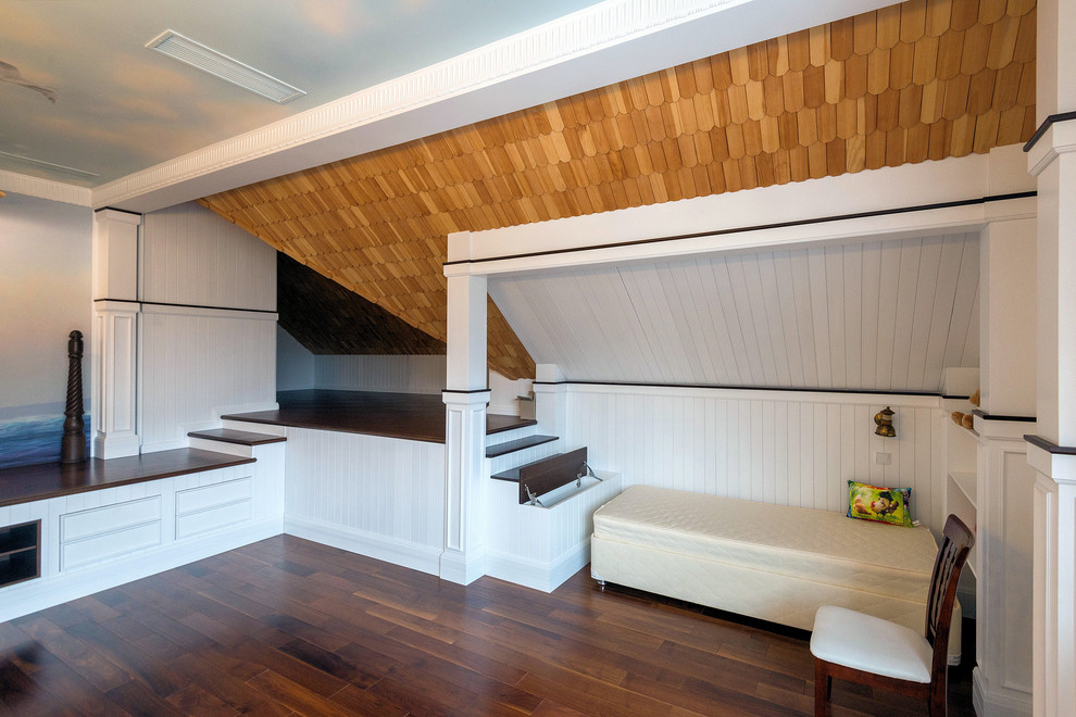 Мебель предметы интерьера в загородном доме.