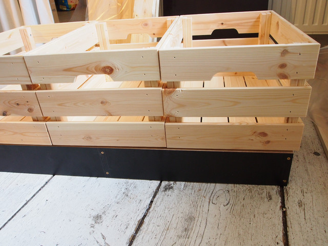 Transforma un cajón de IKEA en un asiento con almacenaje