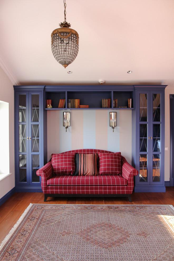 Библиотека в загородном доме