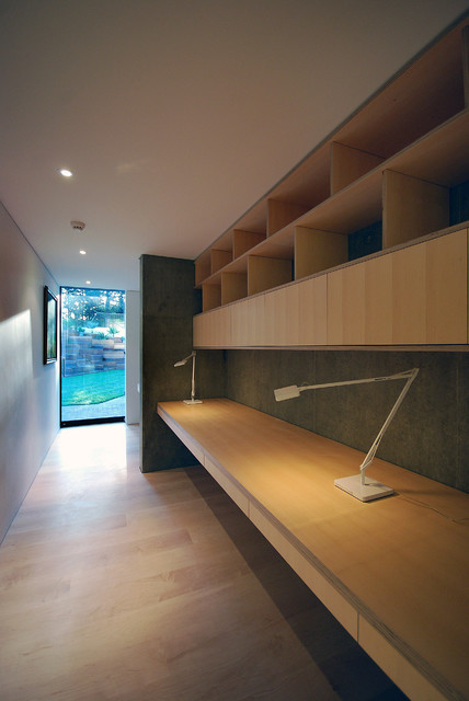 House in Epsom trendy