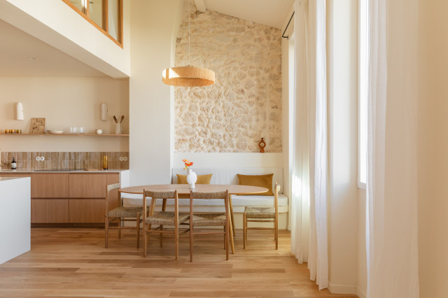 Maison YCA - Duplex T4 middelhavsstil-spisestue
