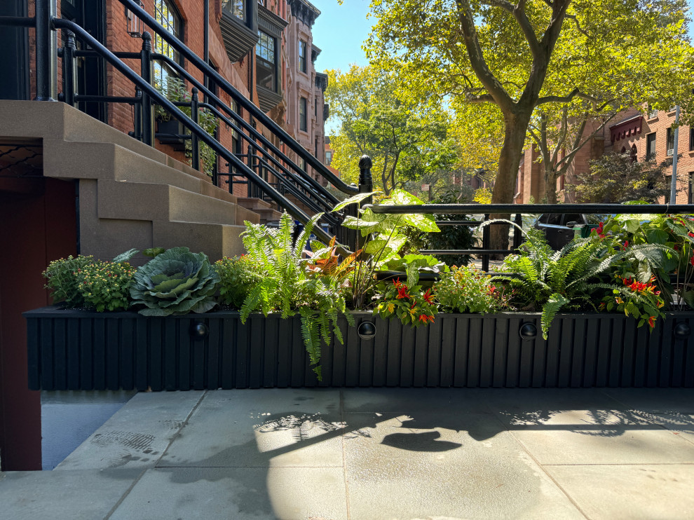 Cobble Hill Curb Appeal with a Modern Twist