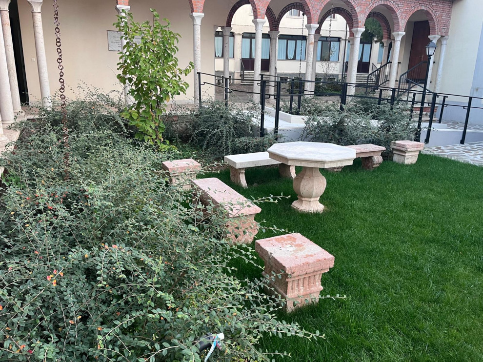 Riqualificazione giardino interno ad un istituto ecclesiastico