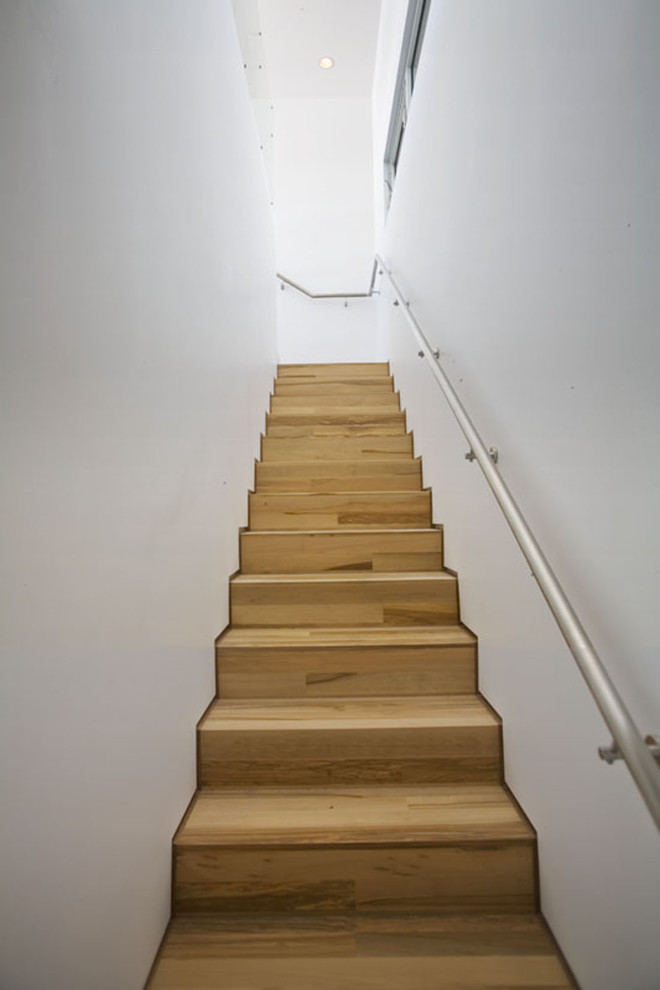 Design ideas for a modern staircase in Austin.