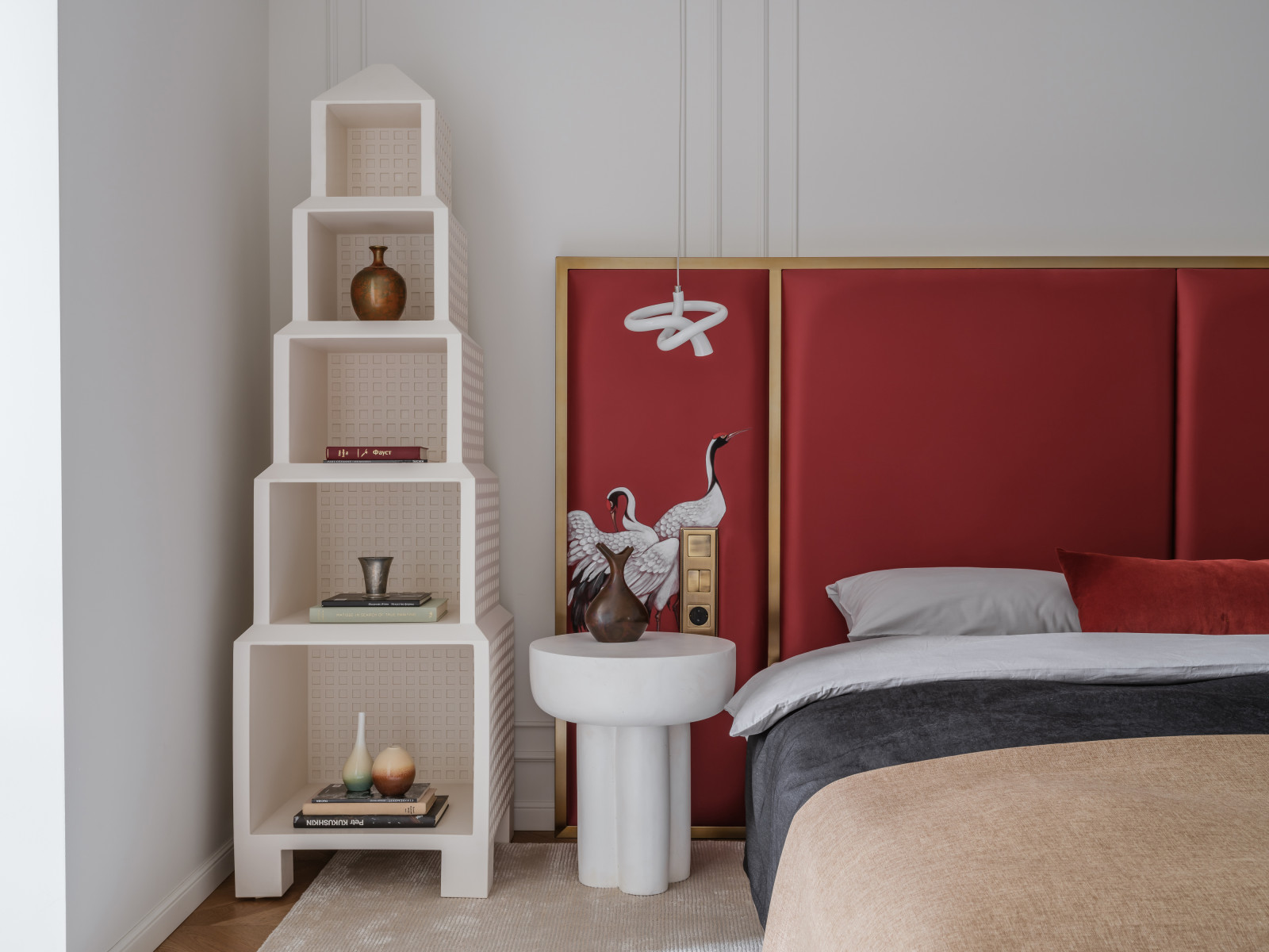 Французское настроение и мотивы шинуазри: семейная квартира