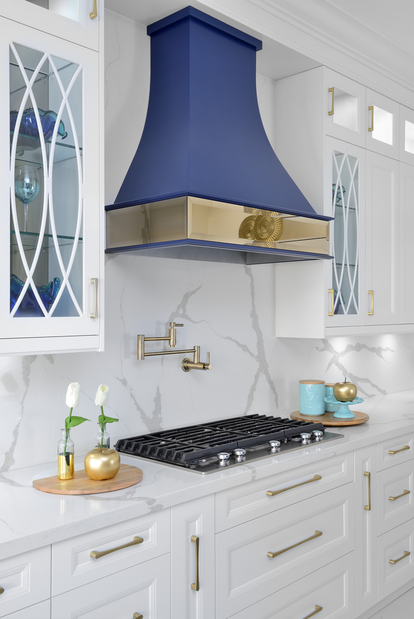 How to Choose the Right Tile for Behind the Stove