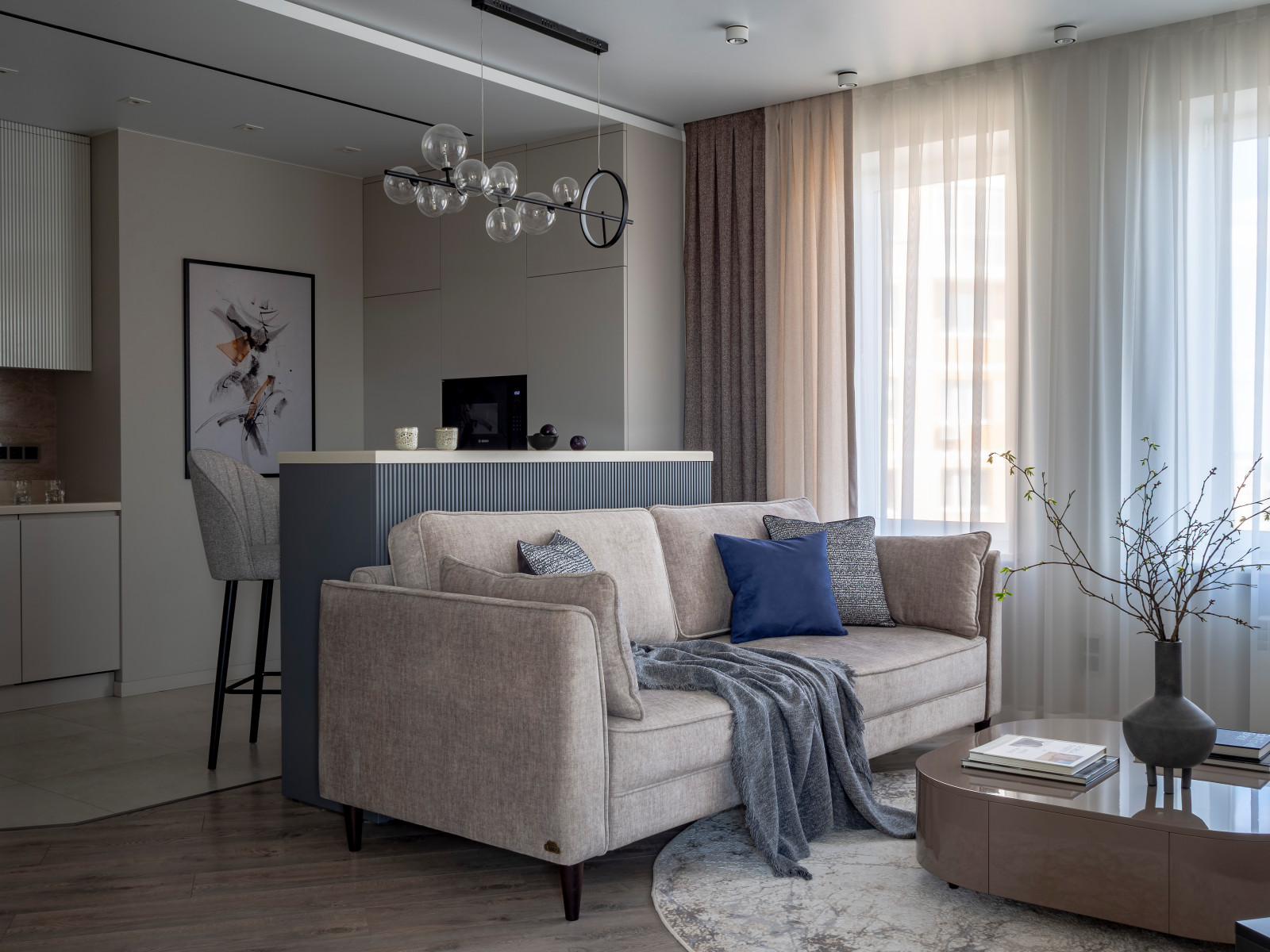 Серо-бежевый минимализм в ЖК Пушкин