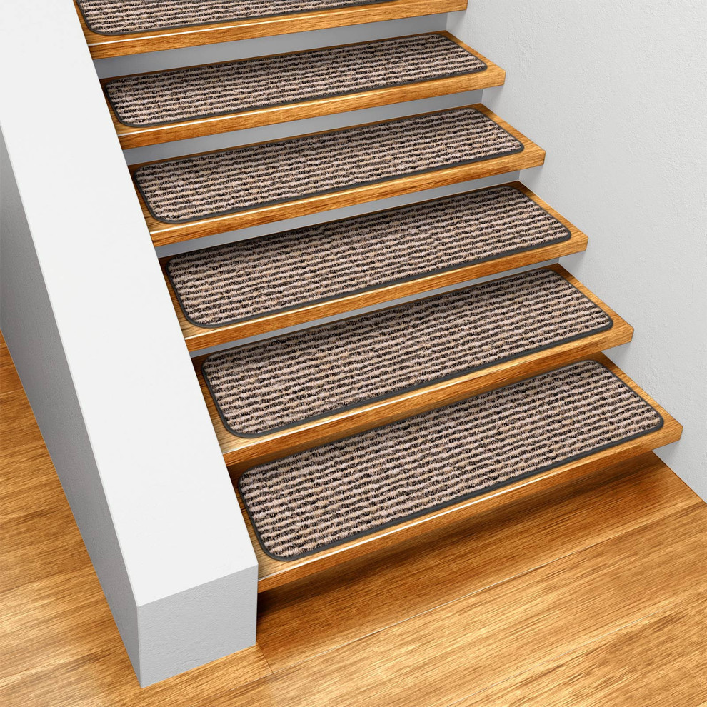 Set of 15 Skid-Resistant Carpet Stair Treads Black Ripple, 8"x30"