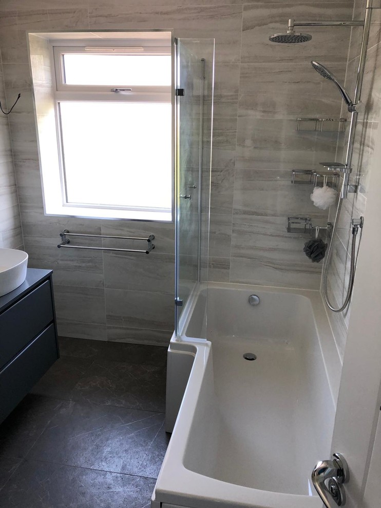 Inspiration for a contemporary bathroom in West Midlands.