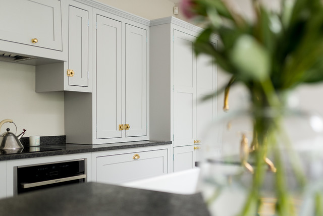 Ealing 2 traditional-kitchen