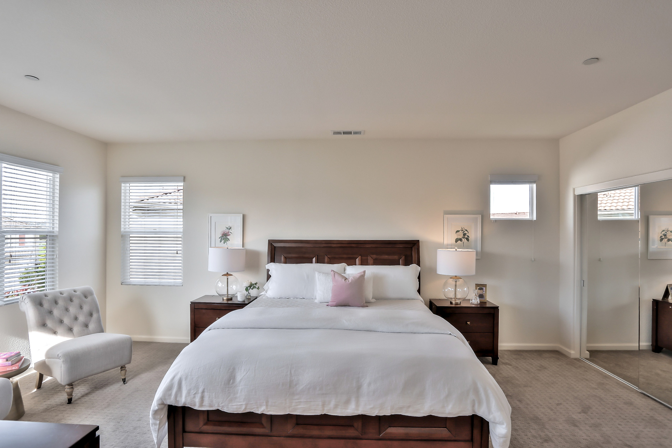 Sunny Cove Staging