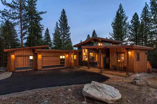 Efficient Mountain Contemporary contemporaneo-facciata