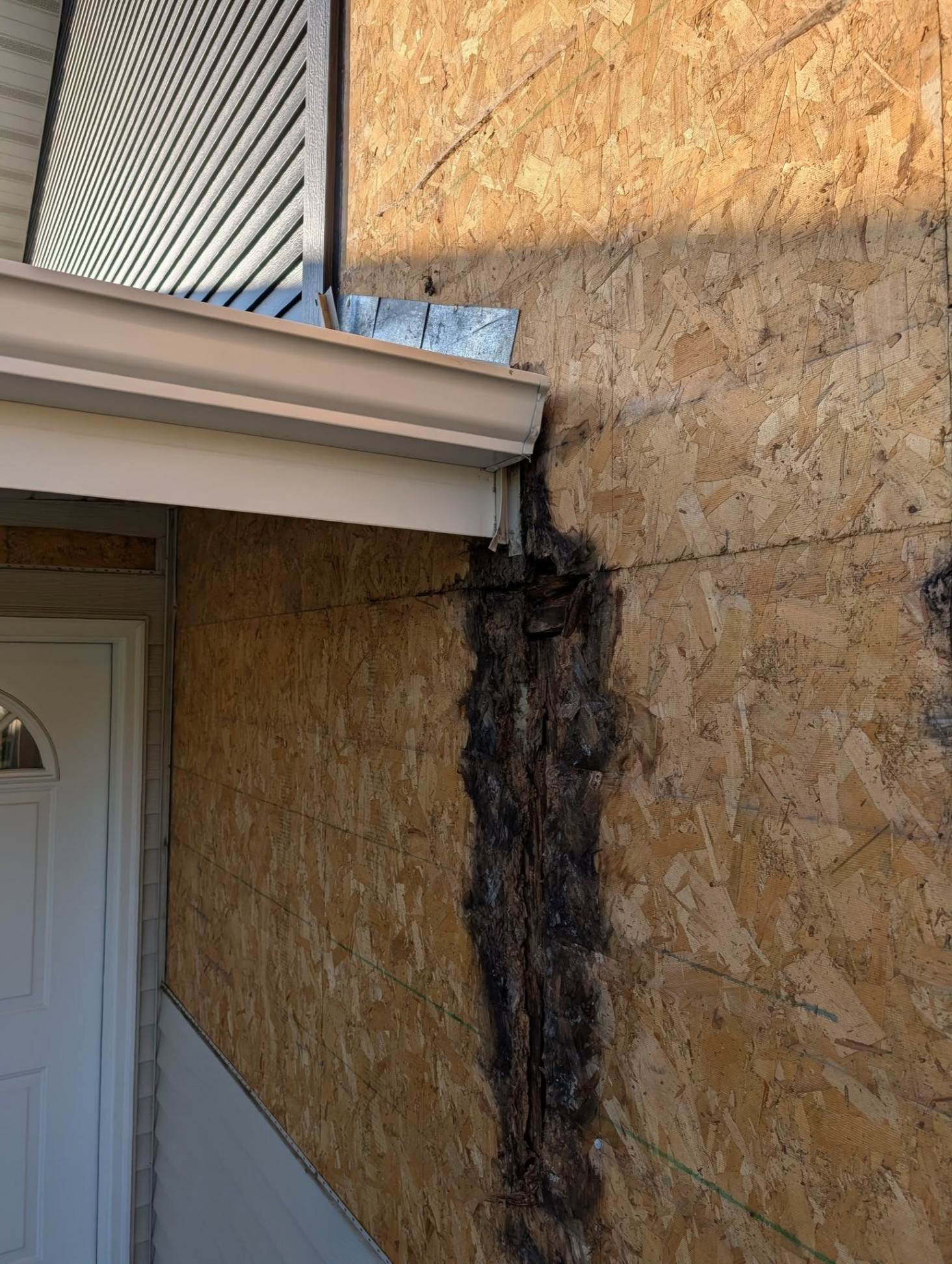 Kickout flashing damage