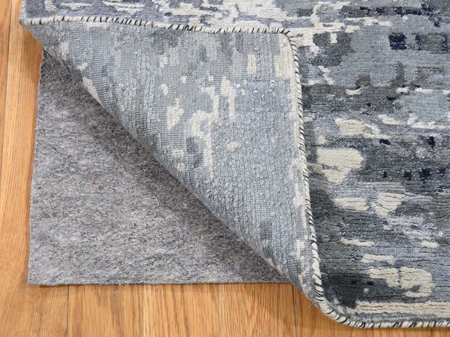 2'x3' Hi-Low Pile Abstract Design Wool and Silk Handmade Rug Mat