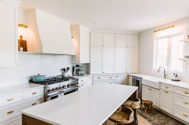 Sutton Kitchen transitional-kitchen
