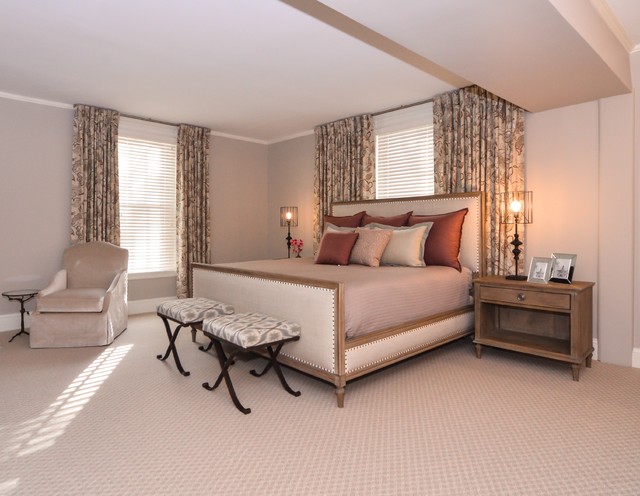 Elegant Relaxed Master Bedroom Klassisch Modern