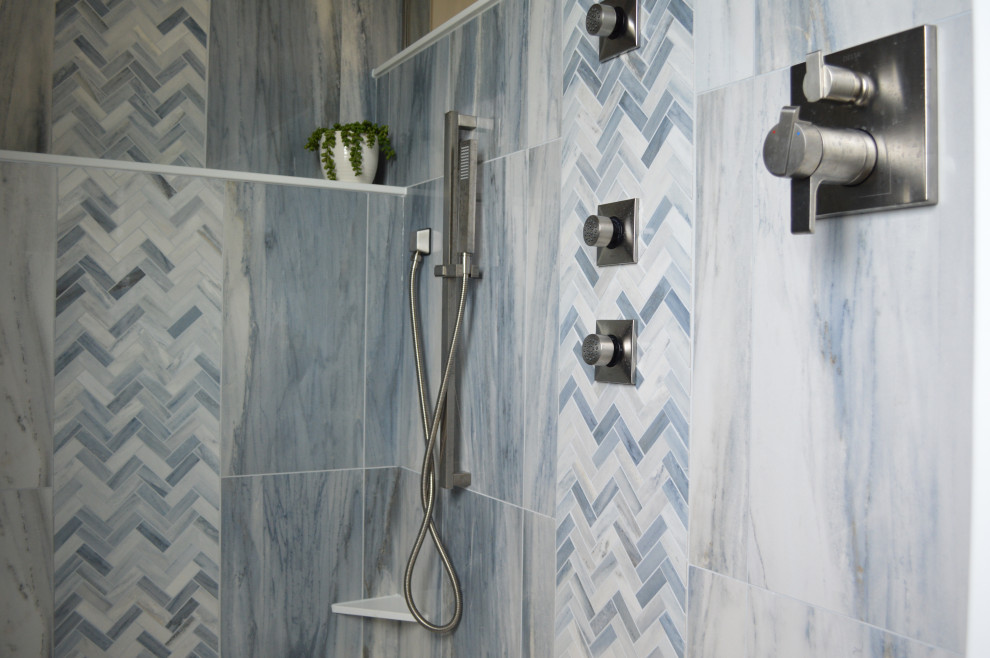 Gleason Farms Owner's Bath with Walk-in Shower