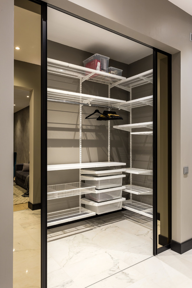 Design ideas for a contemporary storage and wardrobe in Saint Petersburg.