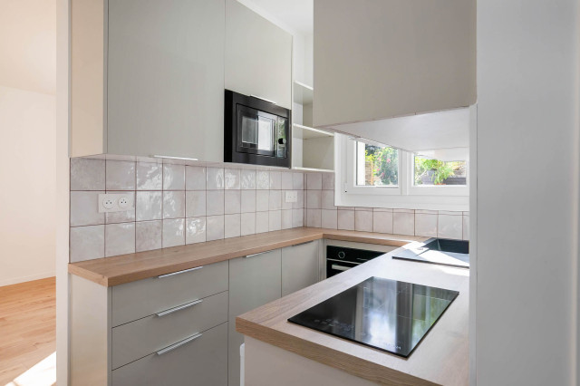 R&eacute;novation compl&egrave;te d&rsquo;un studio &agrave; Boulogne transitional-kitchen