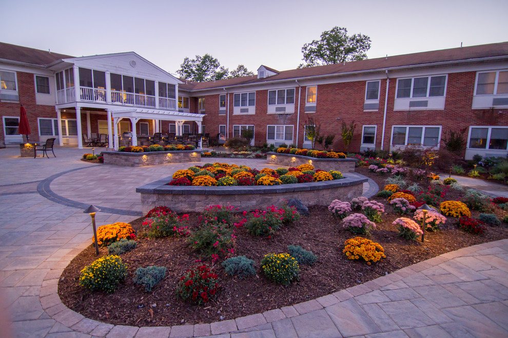 Building a Comfortable Community