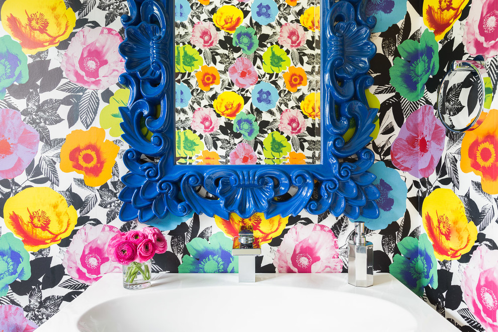 Inspiration for a contemporary powder room in Nashville.