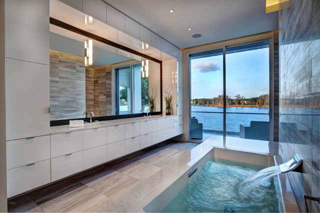 Bay Point contemporary-bathroom