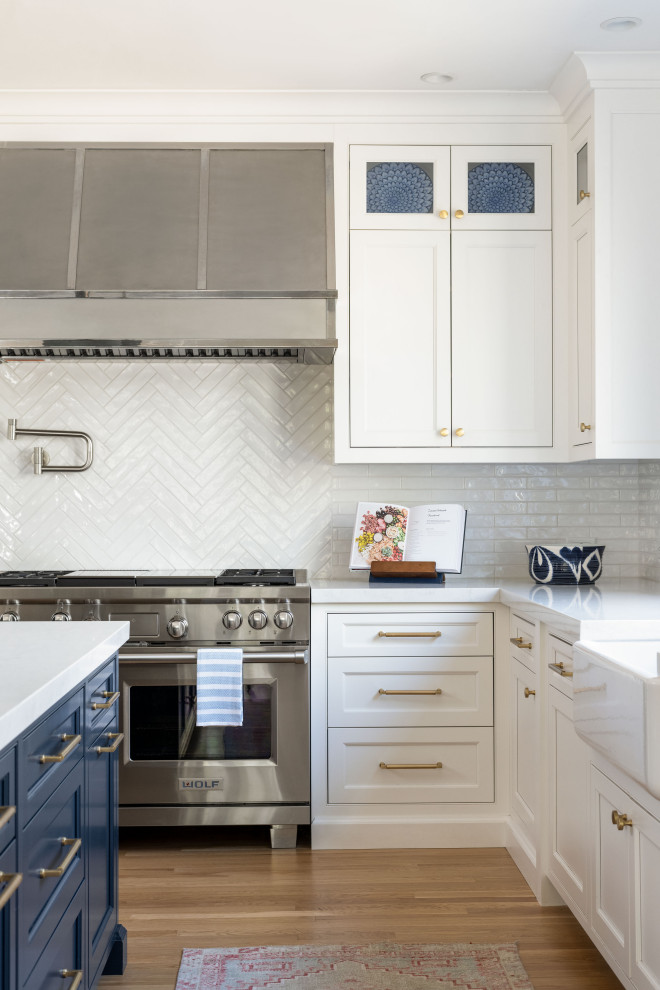 Transitional kitchen photo in Boston