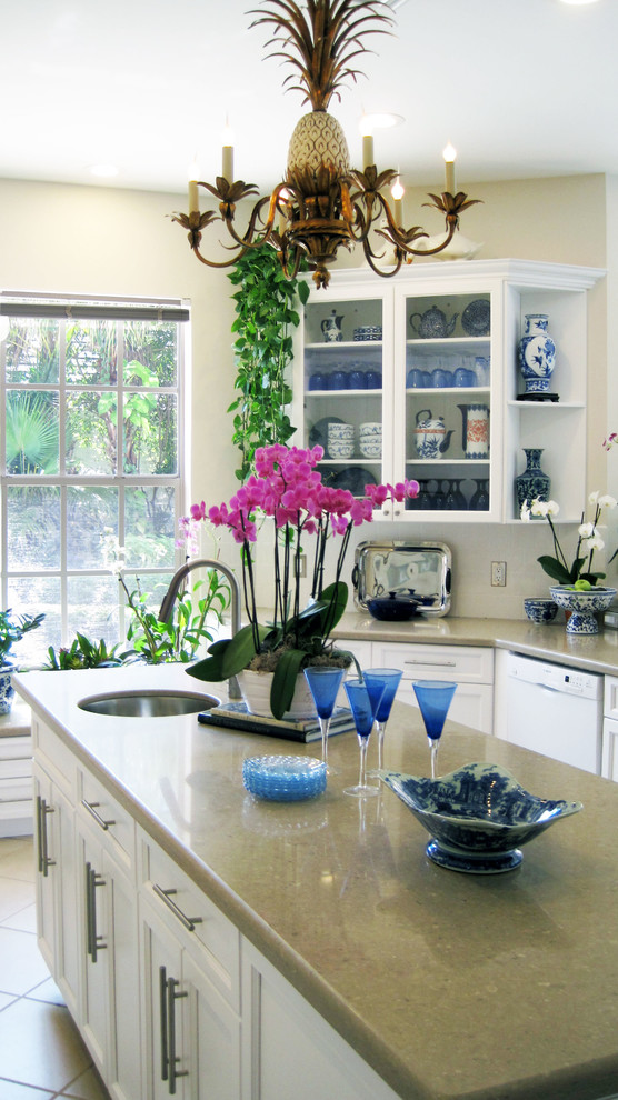 Example of a transitional kitchen design in Miami
