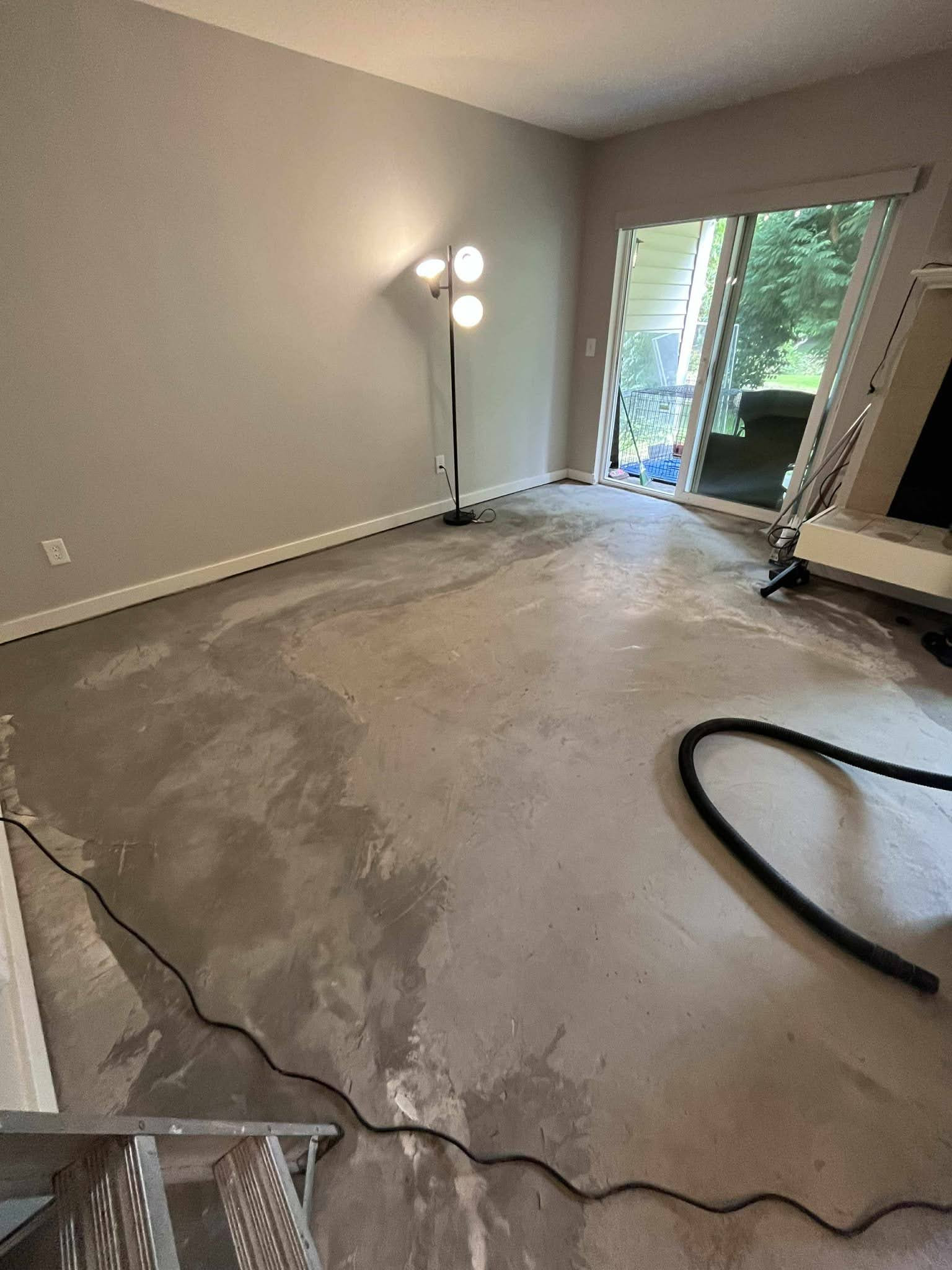 Concrete Subfloor Leveling & Prep