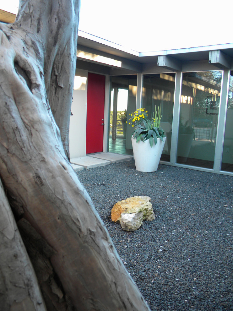 Mid-century Modern Now