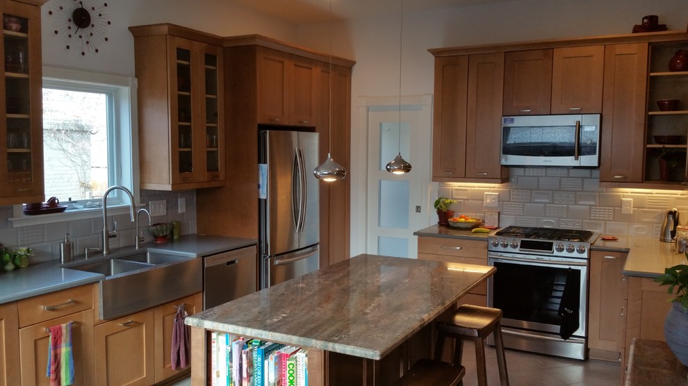 Kitchen - kitchen idea in Denver