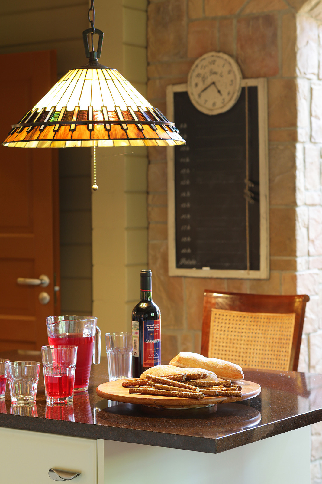 Деревянный дом в стиле американского кантри