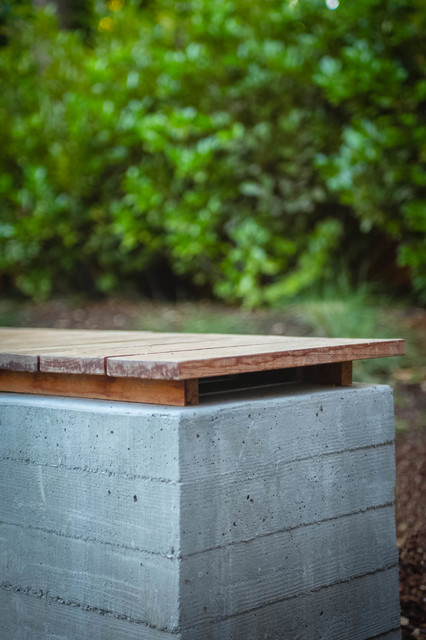 Concrete Bench country-garden