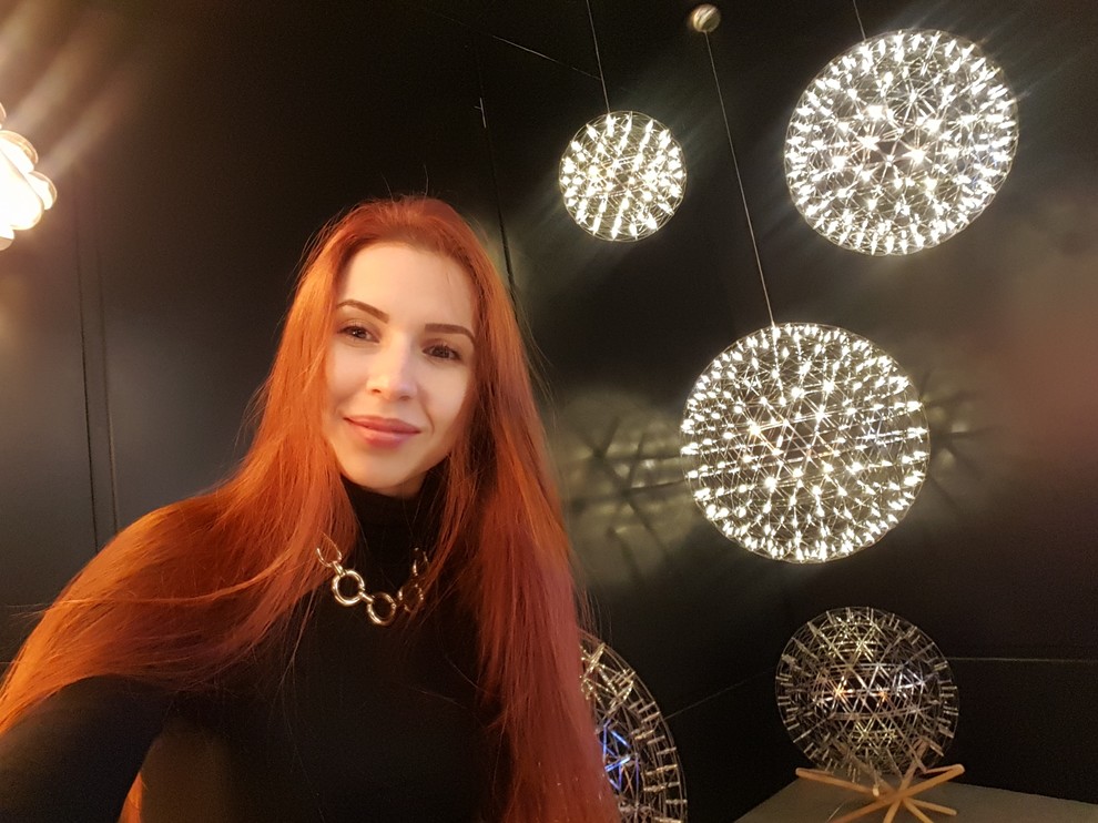 Свет всему голова