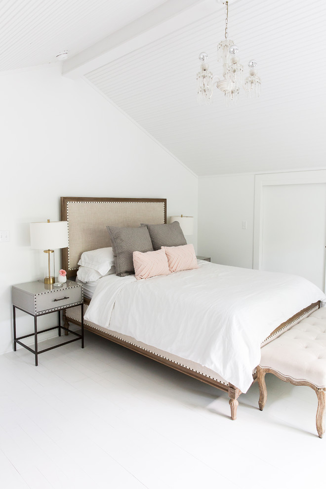This is an example of a transitional bedroom in New Orleans.