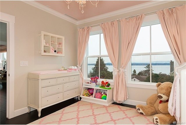Custom Home-Magnolia