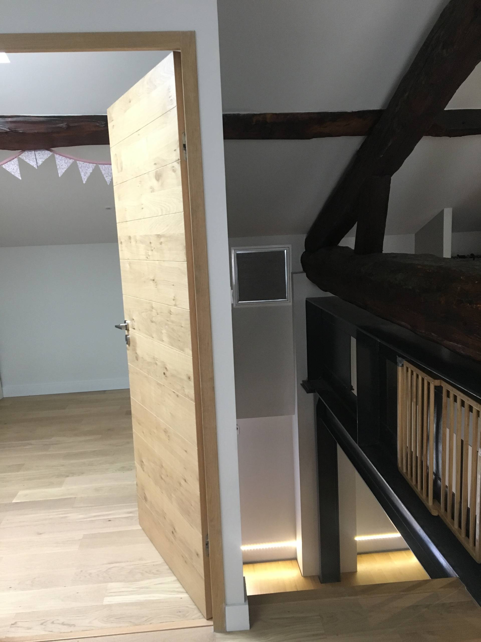 Rénovation d'un hangar en Loft