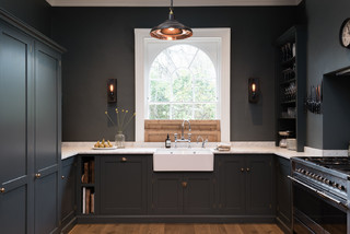 The Bloomsbury WC1 Kitchen by deVOL
